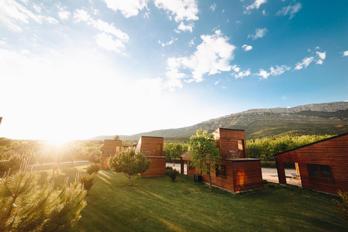 Vall D'Ager Resort & Camping Bagian luar foto